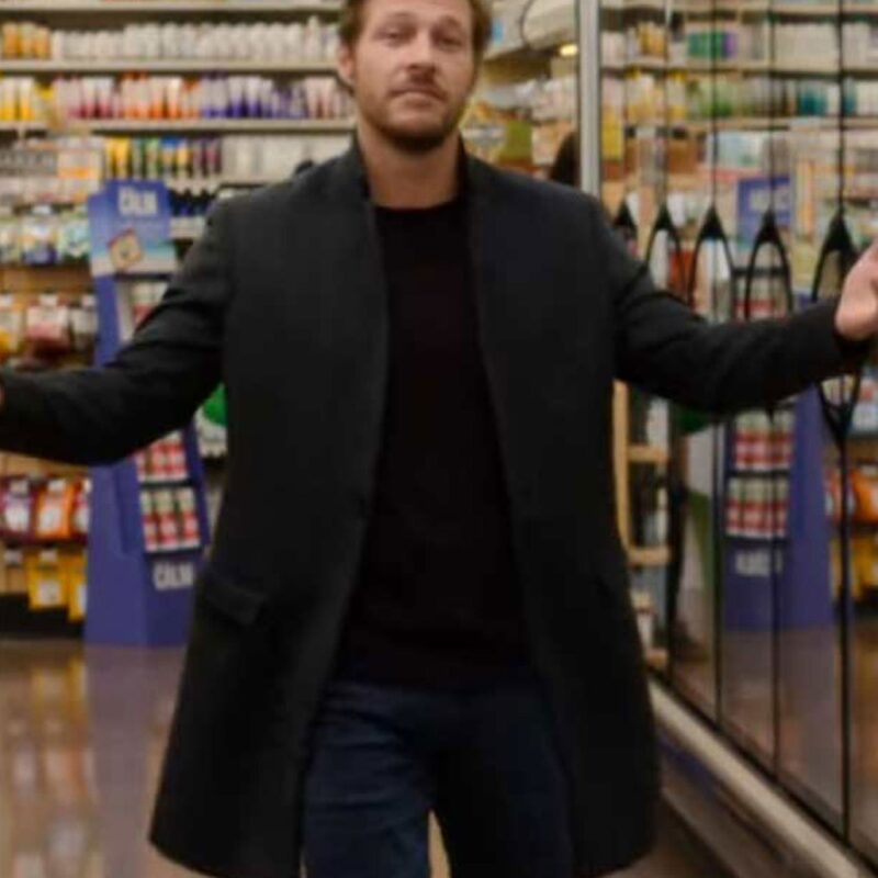 Holidate Luke Bracey Black Coat